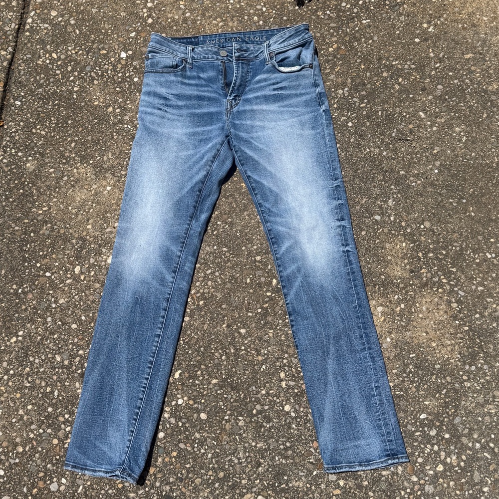 American Eagle Jeans - Picture 2 of 6